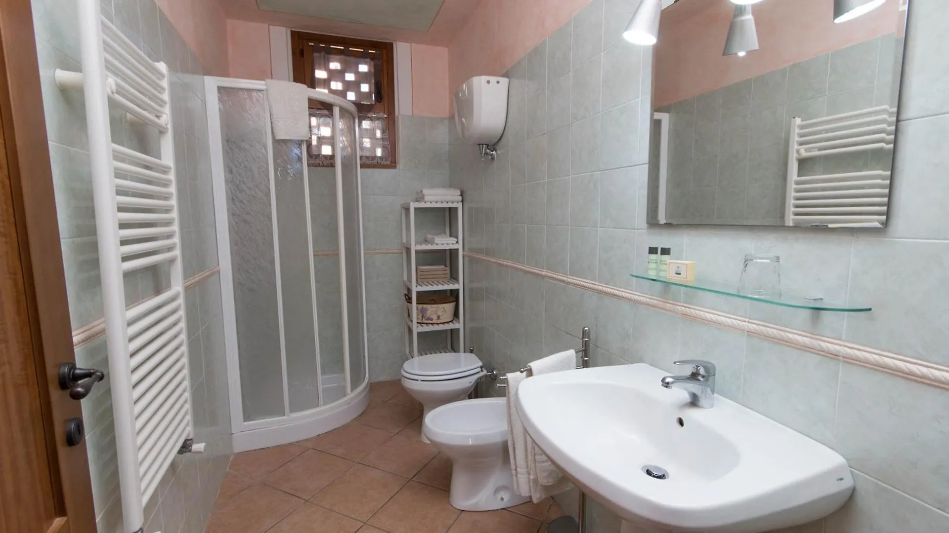 Séjour à la ferme Villa Agriturismo Podere Camollia à Costalpino Italie